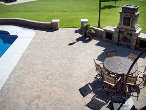 outdoor kitchen patio design near topeka ks